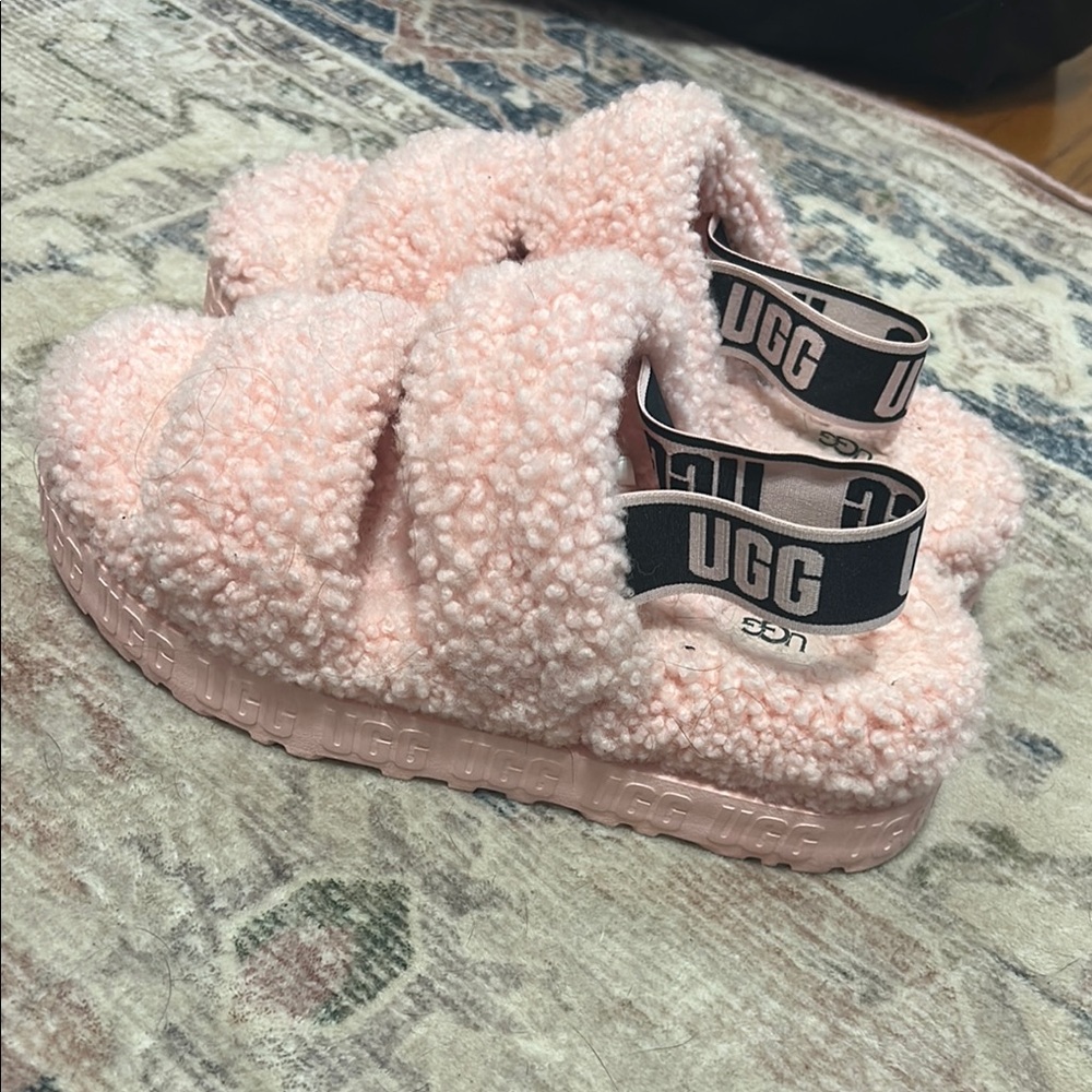 UGG Pink Fluffy Sandals